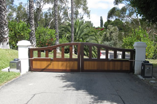 Wood Residential Sliding Gate #1a